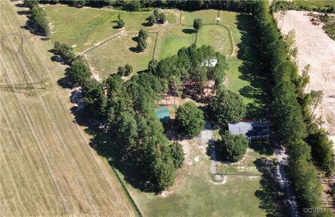 A home in Bumpass