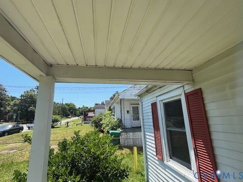 Tiny photo for 424 Elm Street, Petersburg, VA 23803 (MLS # 2529414)