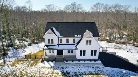 Photo of 4021 Tredon Road, Mechanicsville, VA 23111 (MLS # 2603259)