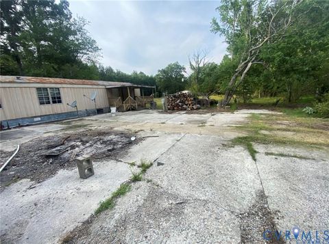 Tiny photo for 435 Coppahaunk Avenue, Waverly, VA 23890 (MLS # 2617348)