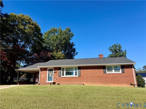 Tiny photo for 121 Rock Castle Avenue, Crewe, VA 23930 (MLS # 2628525)