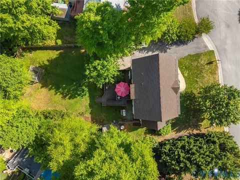 Tiny photo for 2007 Upperbury Court, Midlothian, VA 23114 (MLS # 2608980)
