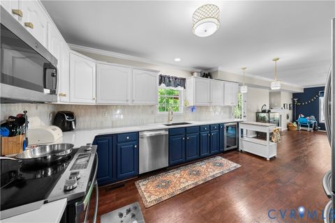 Tiny photo for 2007 Upperbury Court, Midlothian, VA 23114 (MLS # 2608980)
