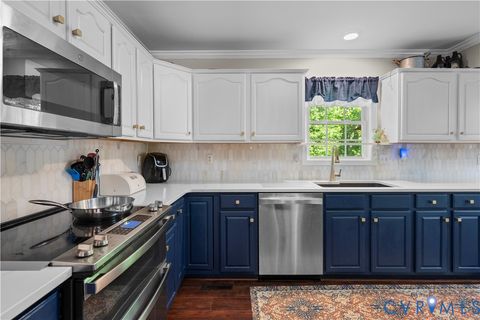 Tiny photo for 2007 Upperbury Court, Midlothian, VA 23114 (MLS # 2608980)