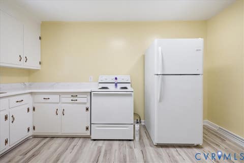 Tiny photo for 311 Lynchburg Avenue, Colonial Heights, VA 23834 (MLS # 2621673)