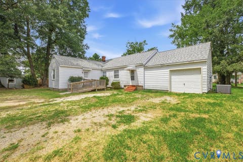 Tiny photo for 311 Lynchburg Avenue, Colonial Heights, VA 23834 (MLS # 2621673)