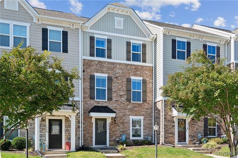 A home in North Chesterfield