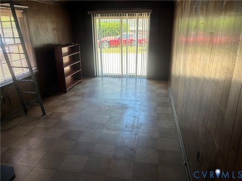 Tiny photo for 127 Hanover Avenue, Colonial Heights, VA 23834 (MLS # 2609653)