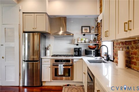 Tiny photo for 221 E Clay Street, Richmond, VA 23219 (MLS # 2615362)
