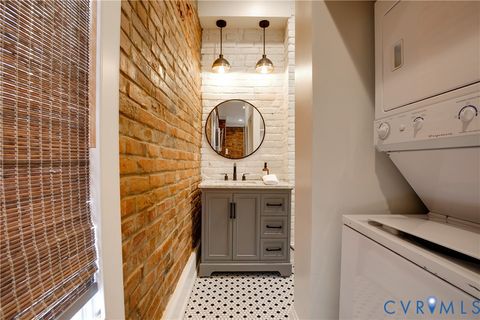 Tiny photo for 221 E Clay Street, Richmond, VA 23219 (MLS # 2615362)