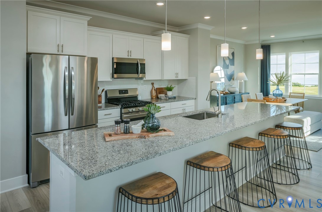 8752 Whitman Drive