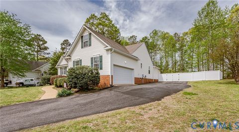 Tiny photo for 2205 Silver Street, Aylett, VA 23009 (MLS # 2604920)