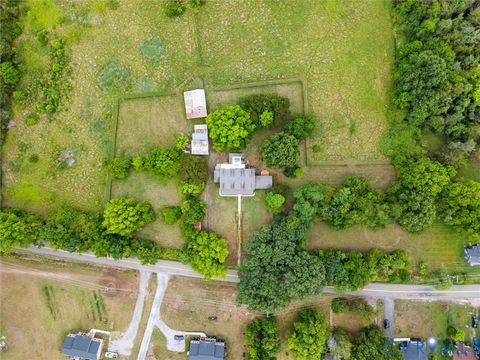 Tiny photo for 21901 Jetersville Road, Jetersville, VA 23083 (MLS # 2614474)