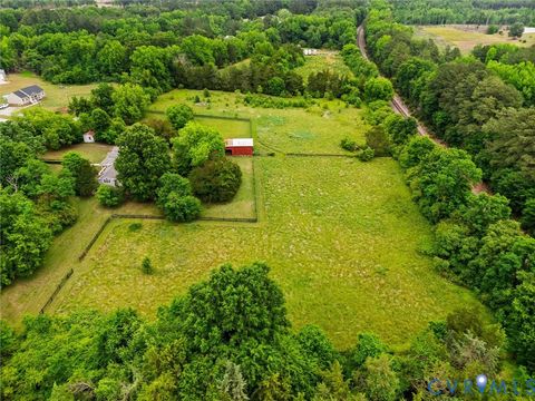 Tiny photo for 21901 Jetersville Road, Jetersville, VA 23083 (MLS # 2614474)