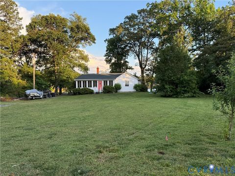Tiny photo for 1686 Locust Grove Road, Topping, VA 23169 (MLS # 2529808)