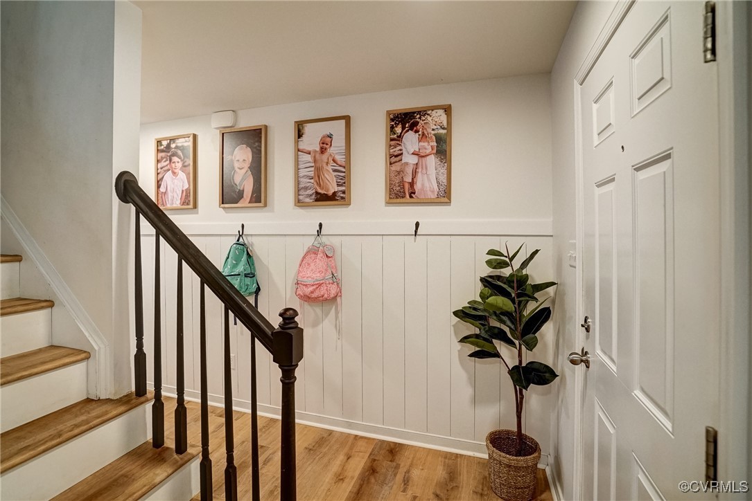 7434 Sandy Lane