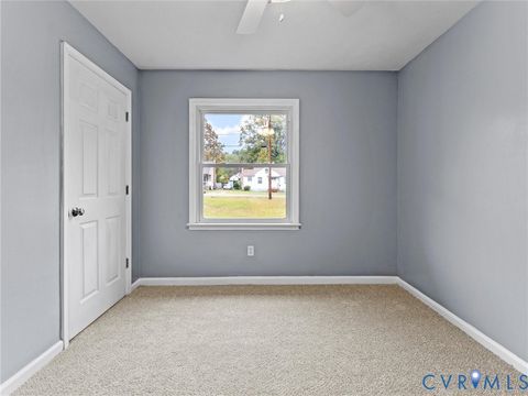 Tiny photo for 407 Tunstall Avenue, Blackstone, VA 23824 (MLS # 2530317)