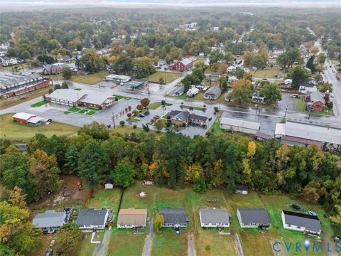 Tiny photo for 407 Tunstall Avenue, Blackstone, VA 23824 (MLS # 2530317)