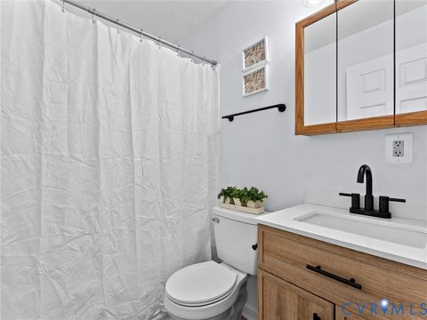 Tiny photo for 407 Tunstall Avenue, Blackstone, VA 23824 (MLS # 2530317)