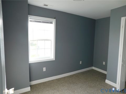 Tiny photo for 706 Rome Street, Petersburg, VA 23803 (MLS # 2610060)