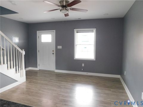 Tiny photo for 706 Rome Street, Petersburg, VA 23803 (MLS # 2610060)