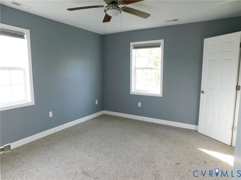 Tiny photo for 706 Rome Street, Petersburg, VA 23803 (MLS # 2610060)