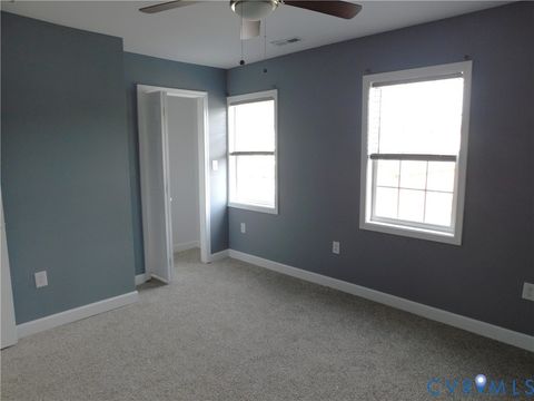 Tiny photo for 706 Rome Street, Petersburg, VA 23803 (MLS # 2610060)