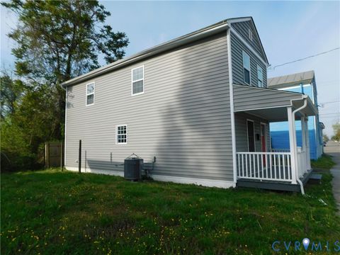 Tiny photo for 706 Rome Street, Petersburg, VA 23803 (MLS # 2610060)