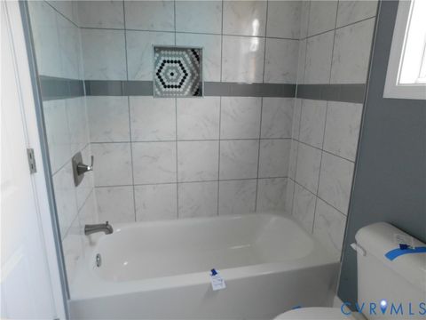 Tiny photo for 706 Rome Street, Petersburg, VA 23803 (MLS # 2610060)