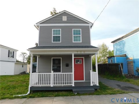 Photo of 706 Rome Street, Petersburg, VA 23803 (MLS # 2610060)