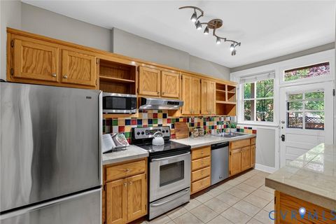 Tiny photo for 307 S Mulberry Street, Richmond, VA 23220 (MLS # 2611427)