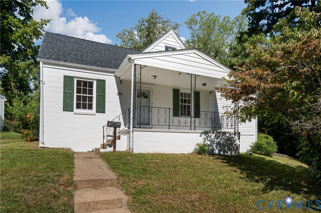 737 Jefferson Place