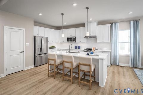 Tiny photo for 4 Southamptonshire Way, New Kent, VA 23124 (MLS # 2527944)