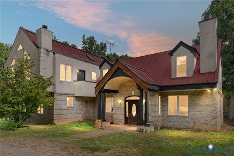 2526 Campbell Road Louisa VA 22947