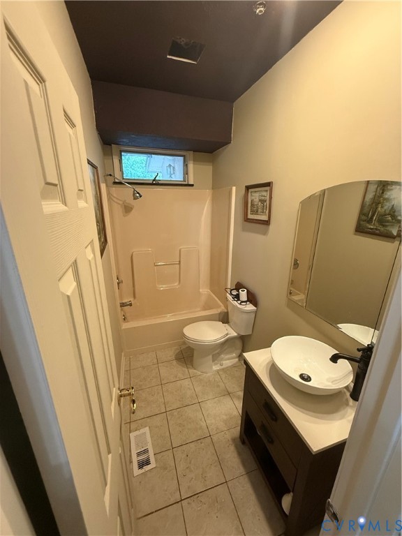2526 Campbell Road