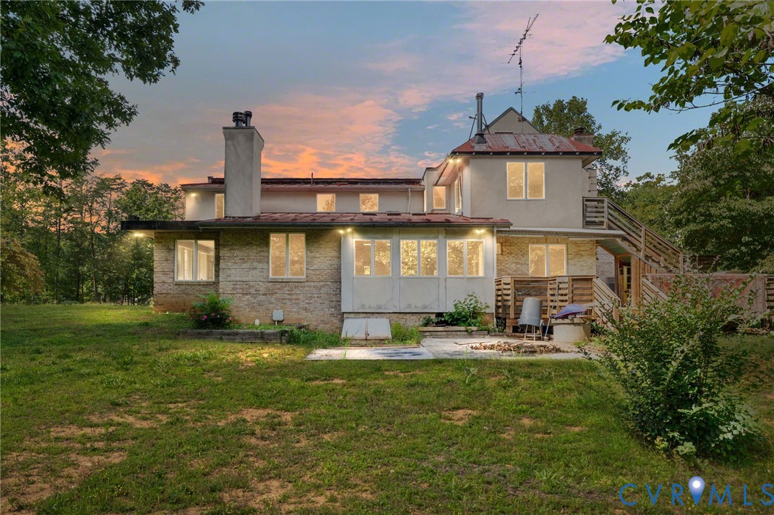 2526 Campbell Road