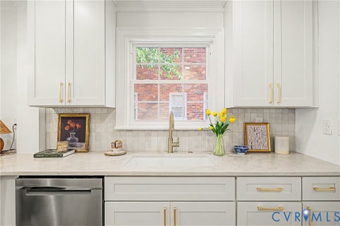 Tiny photo for 4405 S Willetta Drive, Richmond, VA 23221 (MLS # 2623263)