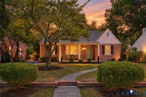 Photo of 4405 S Willetta Drive, Richmond, VA 23221 (MLS # 2623263)