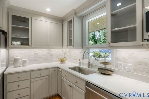 Tiny photo for 210 W Hillcrest Avenue, Richmond, VA 23226 (MLS # 2524766)