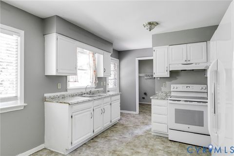 Tiny photo for 2712 Puckett Court, Chesterfield, VA 23112 (MLS # 2616591)