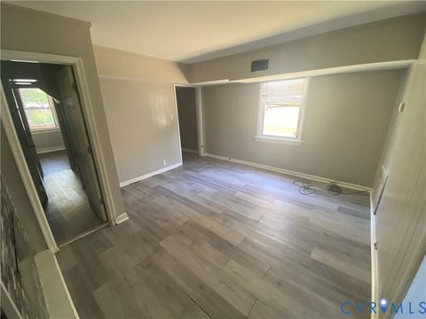 Tiny photo for 2006 Dinwiddie Avenue, Dinwiddie, VA 23224 (MLS # 2612817)