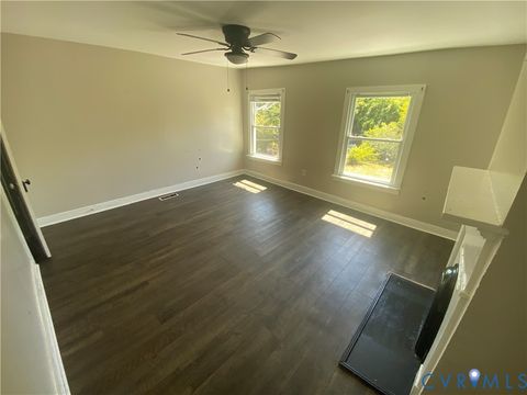 Tiny photo for 2006 Dinwiddie Avenue, Dinwiddie, VA 23224 (MLS # 2612817)