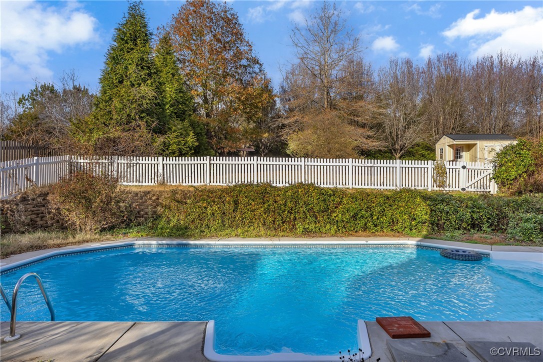 Goochland, Virginia 23063, United States, 5 Bedrooms Bedrooms, ,4 BathroomsBathrooms,Residential,Active,27080