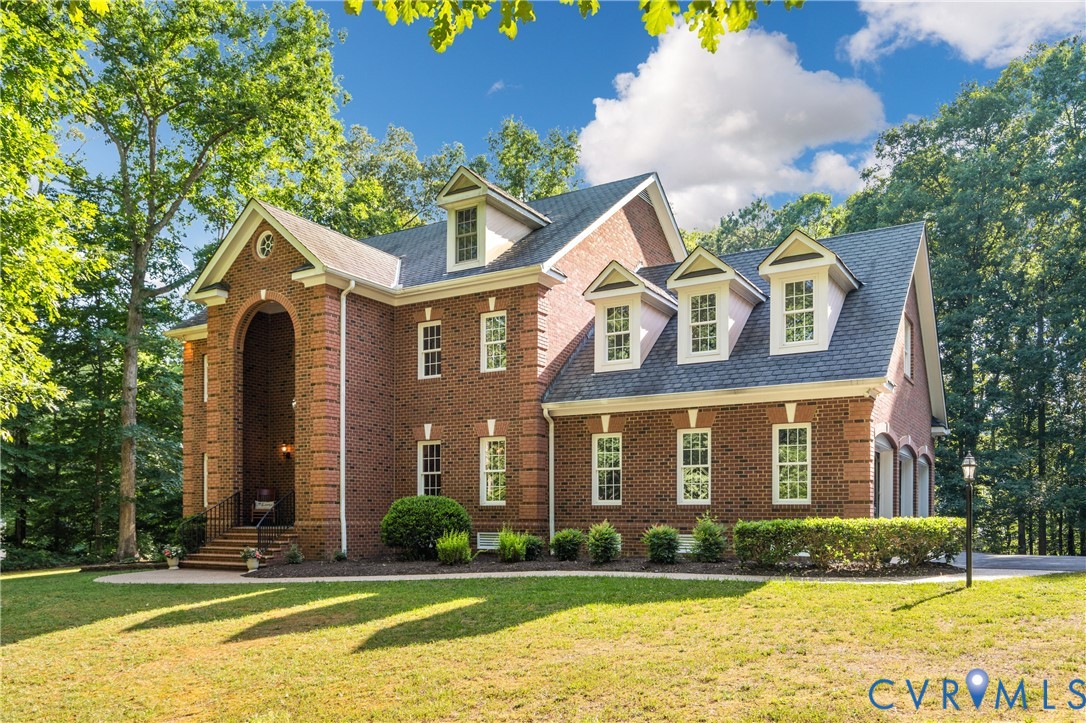 1623 Fallen Timber Trail
