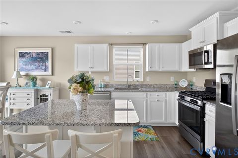 Tiny photo for 7458 Southamptonshire Way, New Kent, VA 23124 (MLS # 2605524)