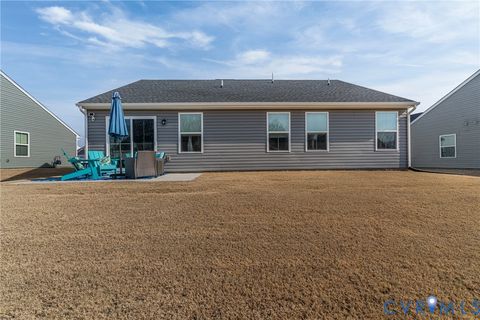 Tiny photo for 7458 Southamptonshire Way, New Kent, VA 23124 (MLS # 2605524)