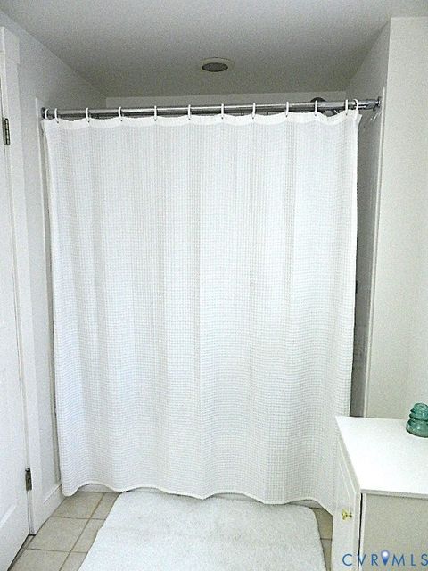 Tiny photo for 250 Walnut Road, Kilmarnock, VA 22482 (MLS # 2608664)