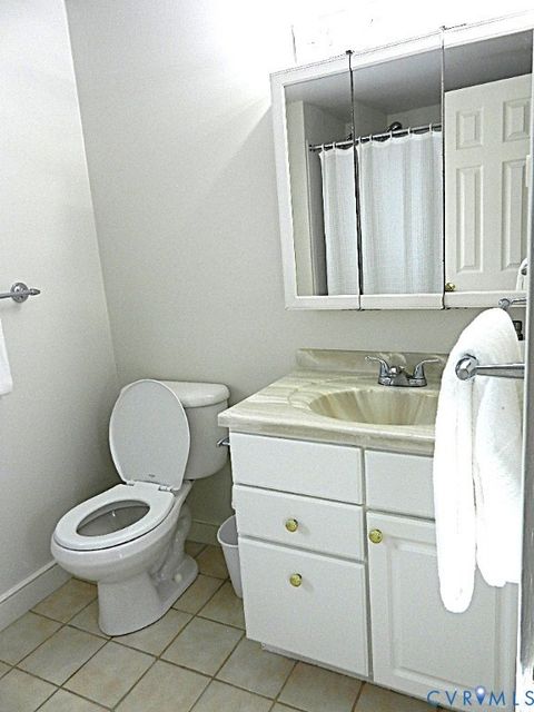 Tiny photo for 250 Walnut Road, Kilmarnock, VA 22482 (MLS # 2608664)