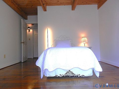 Tiny photo for 250 Walnut Road, Kilmarnock, VA 22482 (MLS # 2608664)