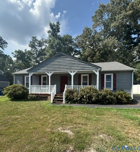 Photo 1 of 24 — 10612 Ridgerun Road, Midlothian, VA 23832